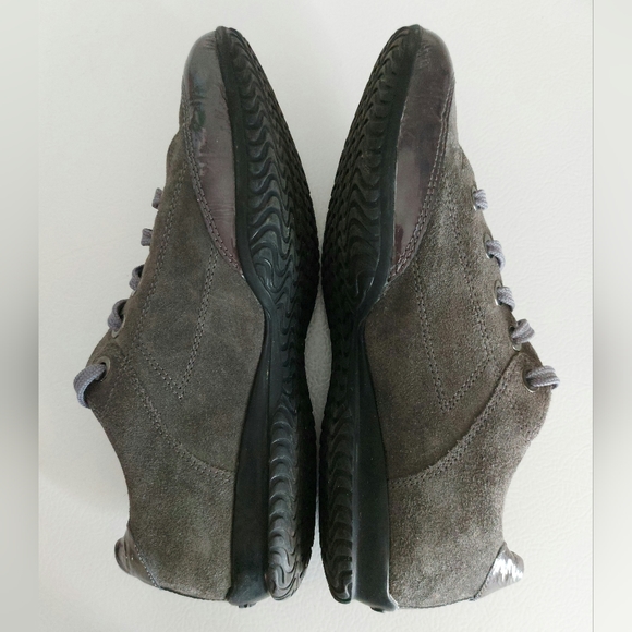 Geox Women's Grey Leather Sneakers - EU 39 - Picture 9 of 11